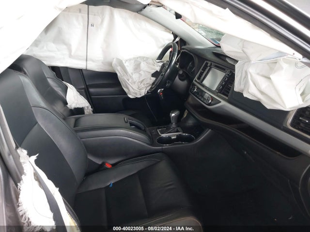 Toyota Highlander Xle 2017 5TDJZRFH3HS399247 Image 5