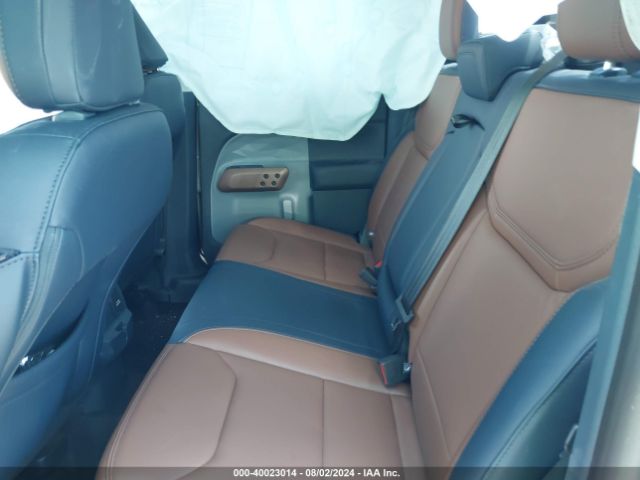 3FTTW8S99RRA84497 Ford Maverick Lariat
