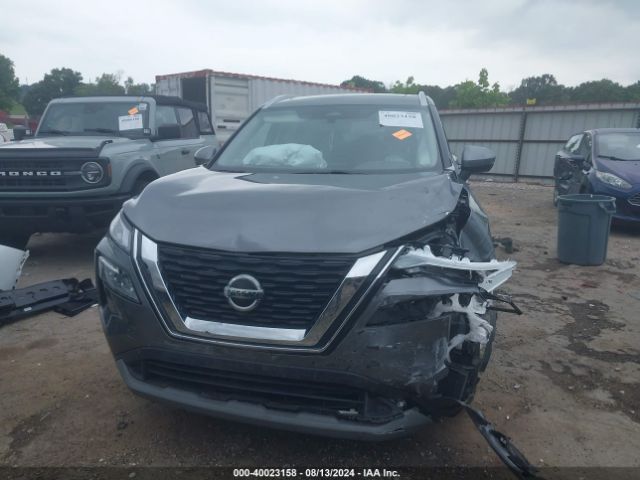 JN8AT3BA0MW016726 Nissan Rogue Sv Fwd