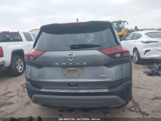 JN8AT3BA0MW016726 Nissan Rogue Sv Fwd