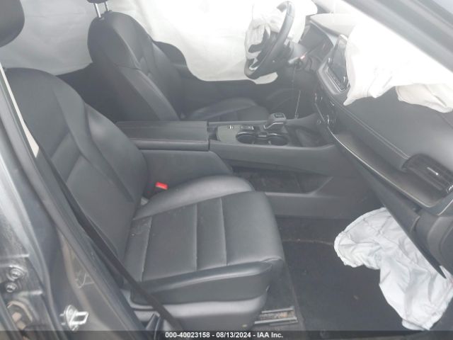 JN8AT3BA0MW016726 Nissan Rogue Sv Fwd