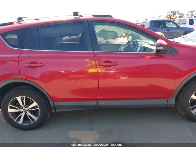Toyota Rav4 Xle 2016 JTMWFREV9GJ067010 Image 13