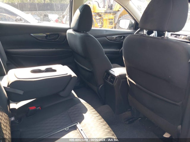 Nissan ROGUE S 2019 5N1AT2MV4KC842494 Image 8