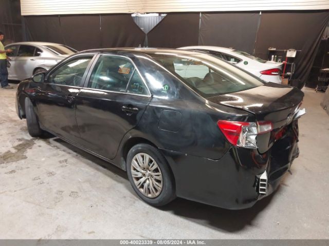 4T1BD1FK3EU131589 Toyota Camry Hybrid Le