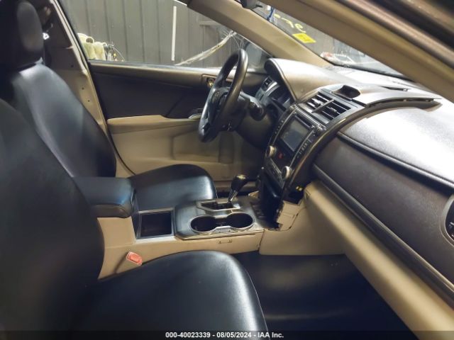 4T1BD1FK3EU131589 Toyota Camry Hybrid Le
