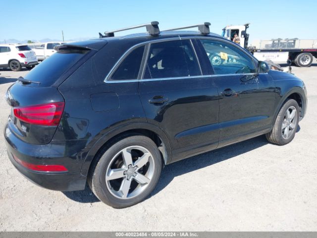 WA1EFCFS2FR012230 Audi Q3 2.0t Premium Plus