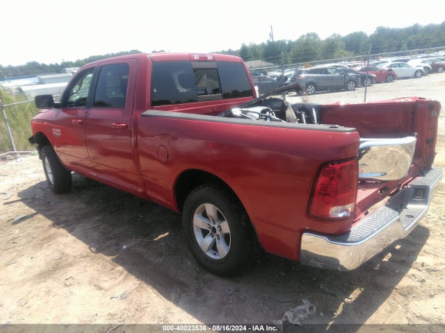 1C6RR7TT2KS645744 RAM 1500 Classic Slt  4x4 6'4 Box