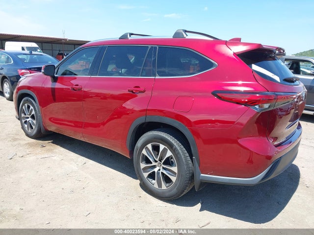 Toyota Highlander Xle 2021 5TDGZRAHXMS527995 Image 3