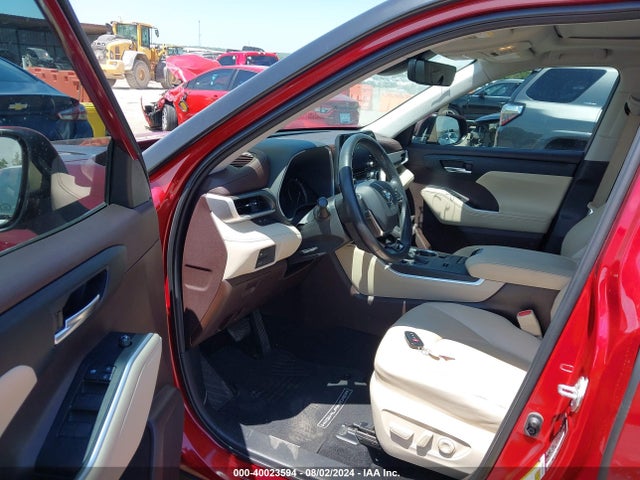 Toyota Highlander Xle 2021 5TDGZRAHXMS527995 Image 5