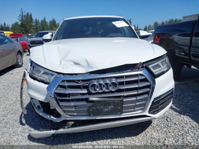 WA1BNAFY1K2115365 Audi Q5 45 Premium