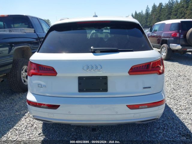 WA1BNAFY1K2115365 Audi Q5 45 Premium