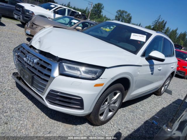 WA1BNAFY1K2115365 Audi Q5 45 Premium