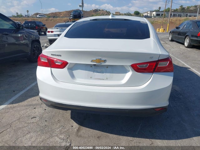 Chevrolet MALIBU LT 2018 1G1ZD5ST3JF283811 Image 16