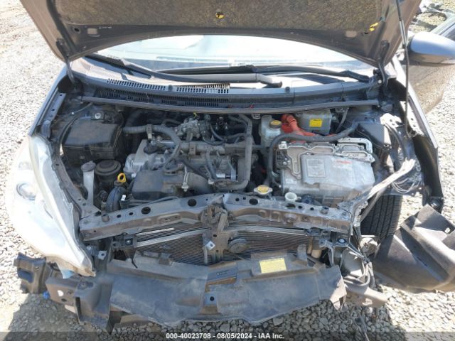 JTDKDTB36E1563870 Toyota Prius C Three