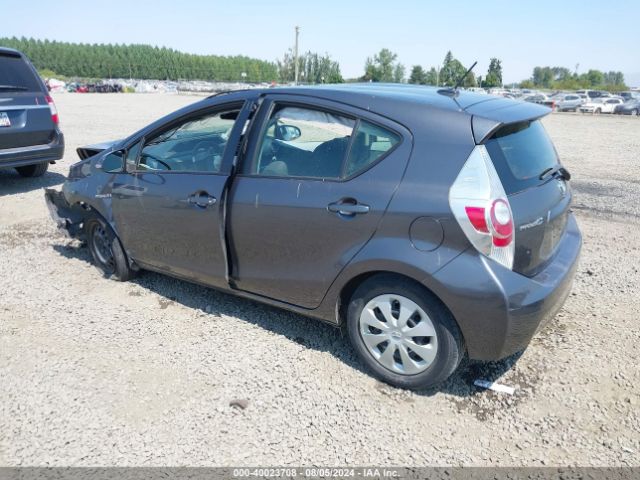 JTDKDTB36E1563870 Toyota Prius C Three