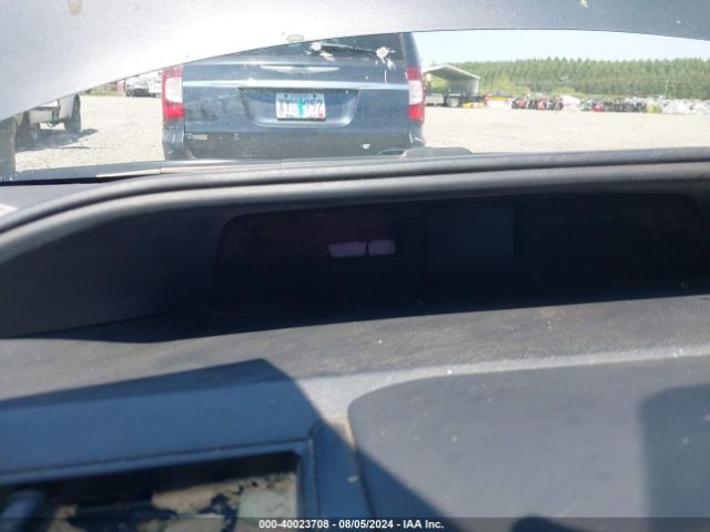 JTDKDTB36E1563870 Toyota Prius C Three
