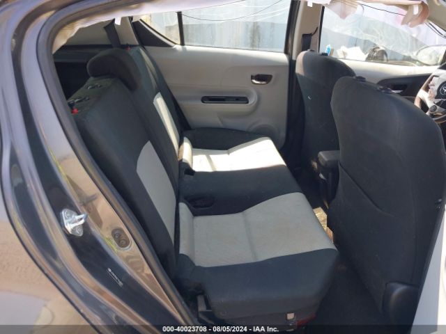 JTDKDTB36E1563870 Toyota Prius C Three