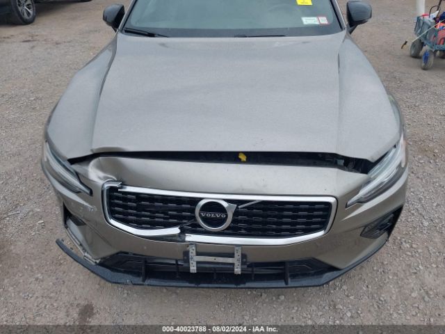 7JRA22TM9KG015486 Volvo S60 T6 R-design