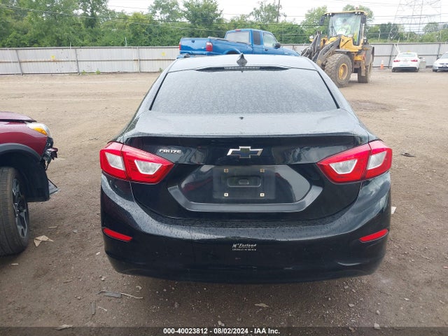 Chevrolet Cruze Ls Auto 2018 1G1BC5SM6J7209676 Image 17