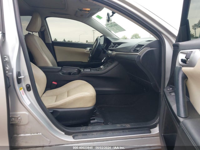 2013 Lexus Ct 200h მანქანა იყიდება აუქციონზე, vin: JTHKD5BH6D2169204, აუქციონის ნომერი: 40023845