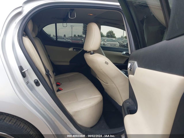 2013 Lexus Ct 200h მანქანა იყიდება აუქციონზე, vin: JTHKD5BH6D2169204, აუქციონის ნომერი: 40023845
