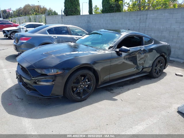 Ford Mustang Ecoboost Fastback 2020 1FA6P8TH2L5177216 Image 2