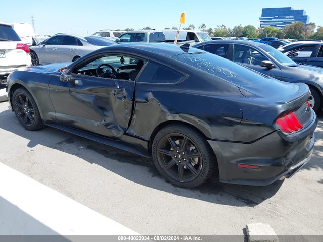 Ford Mustang Ecoboost Fastback 2020 1FA6P8TH2L5177216 Image 3