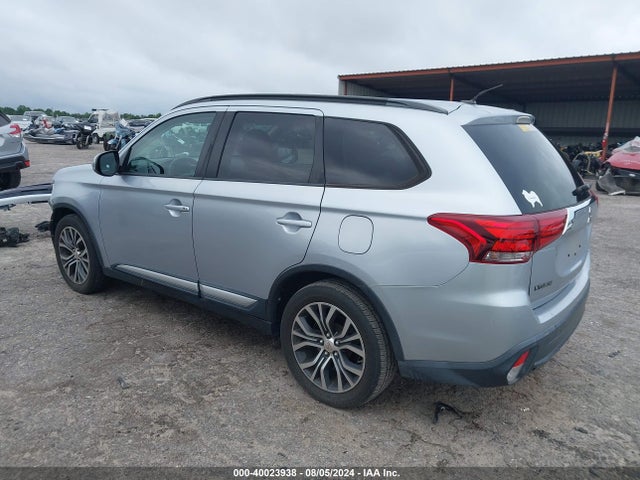 JA4AD3A3XGZ036815 Mitsubishi Outlander Se/sel
