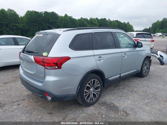 JA4AD3A3XGZ036815 Mitsubishi Outlander Se/sel