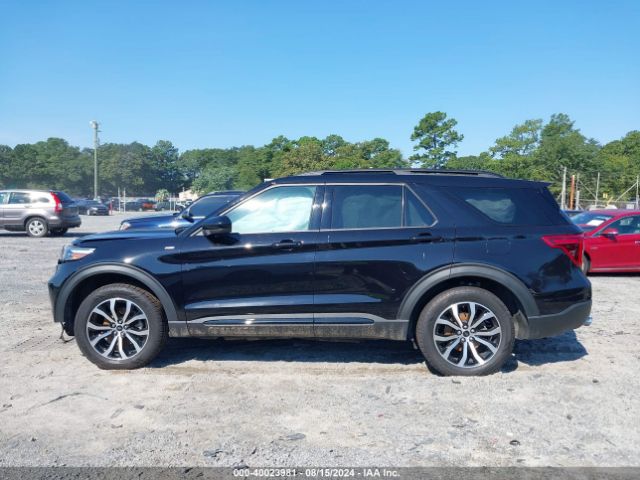 1FMSK8KH5NGB01727 Ford Explorer St-line