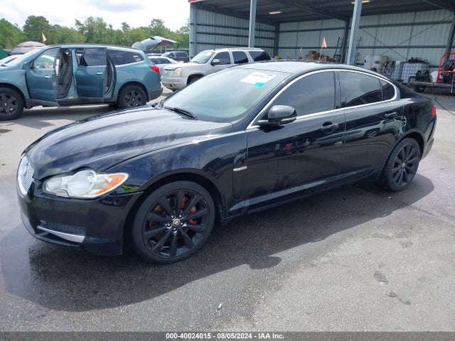 2011 JAGUAR XF SAJWA0GB5BLR90497 Photo 1