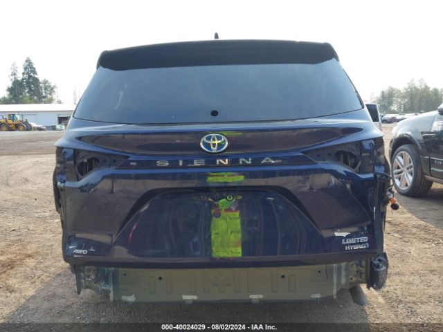 5TDZSKFC4NS064156 Toyota Sienna Limited
