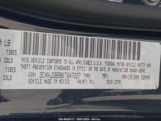 3C4NJDBB8KT647227 Jeep Compass Latitude 4x4