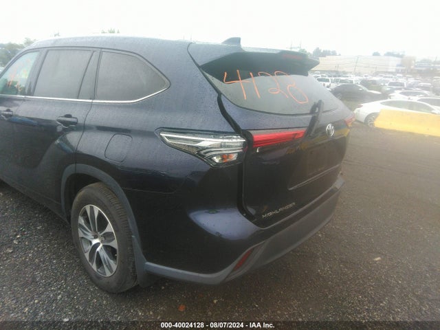 Toyota Highlander Xle 2021 5TDHZRBH3MS105845 Image 20