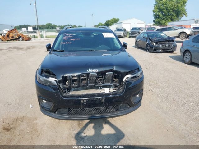 1C4PJMCB6KD310679 Jeep Cherokee Latitude 4x4
