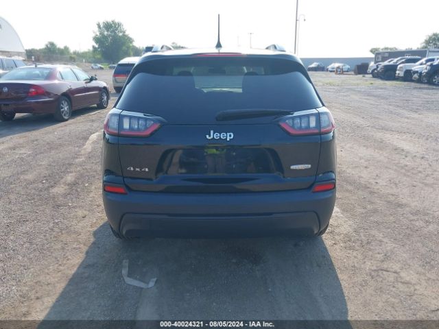 1C4PJMCB6KD310679 Jeep Cherokee Latitude 4x4
