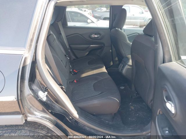 1C4PJMCB6KD310679 Jeep Cherokee Latitude 4x4