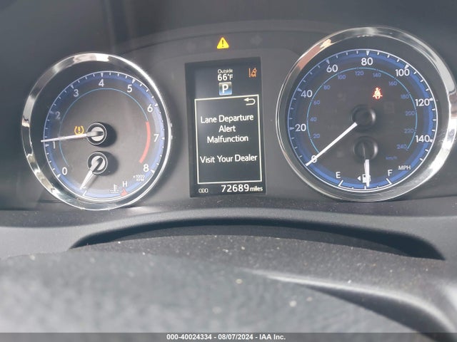 Toyota COROLLA SE 2018 2T1BURHE0JC063060 Image 7