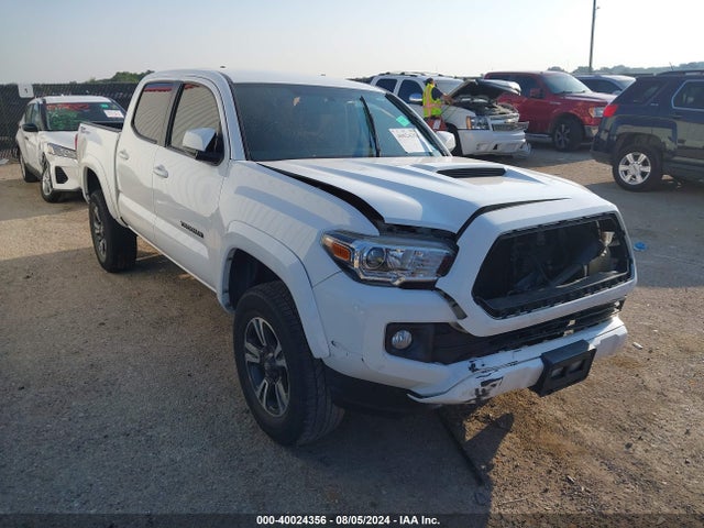 Toyota Tacoma Trd Sport 2017 5TFAZ5CN3HX048755 главное изображение