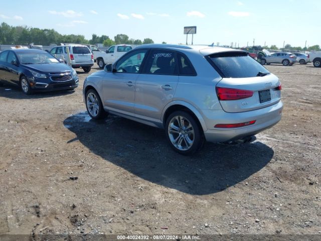 WA1BCCFS5JR004255 Audi Q3 2.0t Premium/2.0t Sport Premium