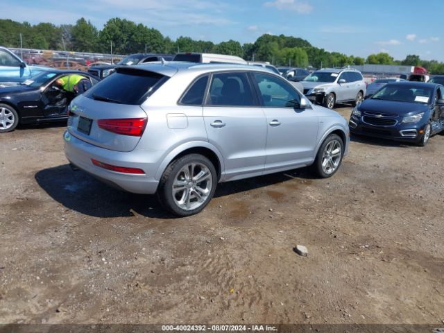 WA1BCCFS5JR004255 Audi Q3 2.0t Premium/2.0t Sport Premium