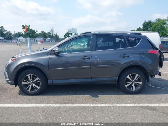 Toyota Rav4 Xle 2018 2T3RFREV0JW814452 Image 14