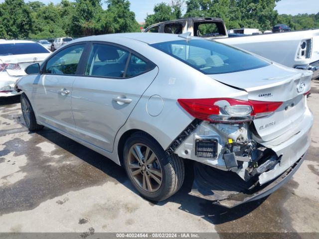5NPD84LF3JH314098 Hyundai ELANTRA SEL