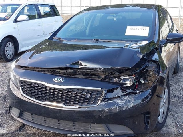 3KPFK4A78HE055421 KIA FORTE LX