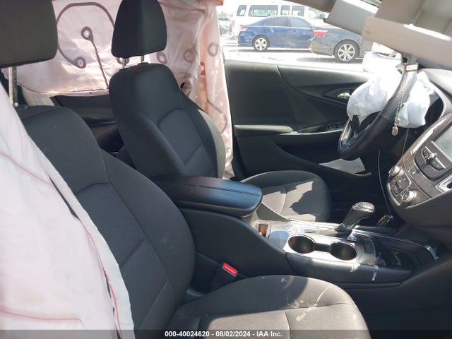 Chevrolet MALIBU LT 2018 1G1ZD5ST8JF147271 Image 5
