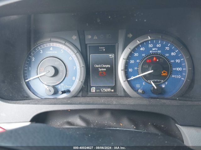 5TDYK3DC9FS682594 Toyota Sienna Xle 8 Passenger