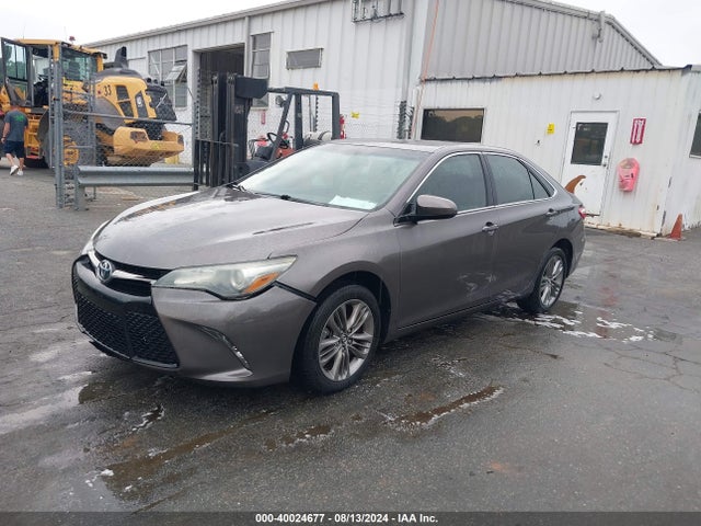 Toyota CAMRY SE 2015 4T1BF1FK6FU931444 Image 2