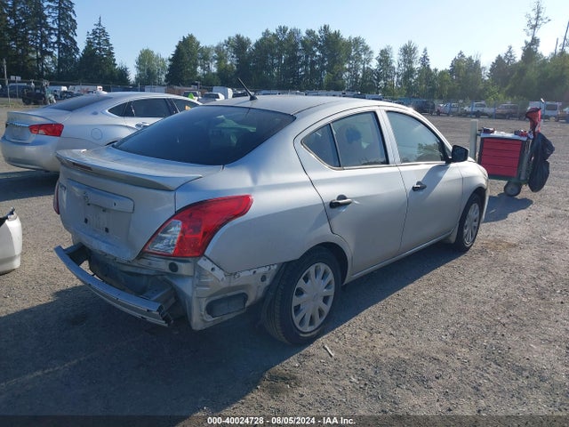 Nissan Versa 1.6 S+ 2019 3N1CN7AP5KL830095 Image 4