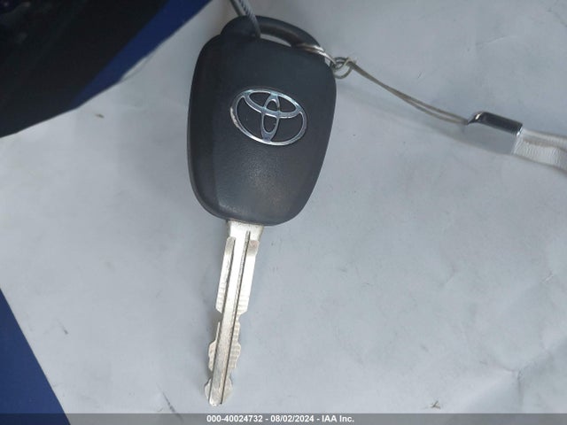 Toyota COROLLA LE 2018 5YFBURHE0JP837565 Image 11