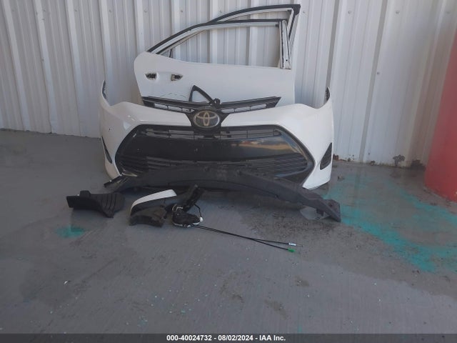 Toyota COROLLA LE 2018 5YFBURHE0JP837565 Image 12